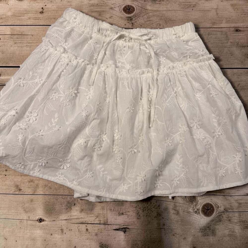 Pink Rose Cottage-core White Floral Embroidered Tiered Skirt Size XS